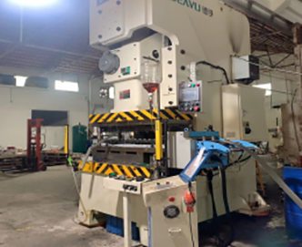 DEAVE 160T Punching Machine