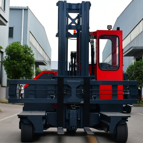 Protection Top Attributes of This Sideways Forklift