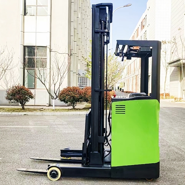 How to Take Advantage of Reach Lift Truck?