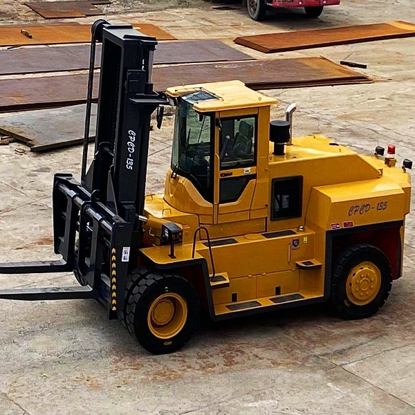 Simple tips to use Heavy Forklifts