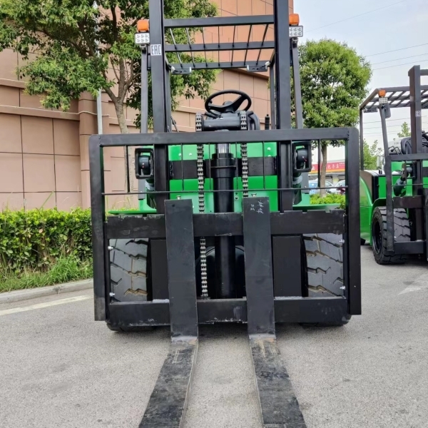Utilizing a Portable Electric Forklift